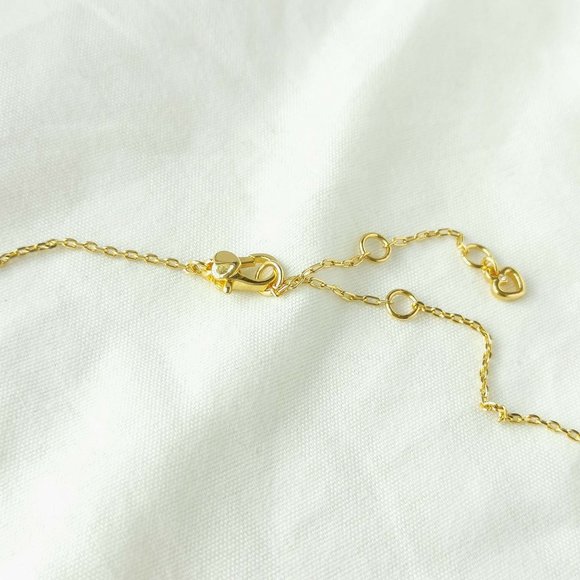 Take Heart Gold White Pendant Necklace NEW - Picture 2 of 3